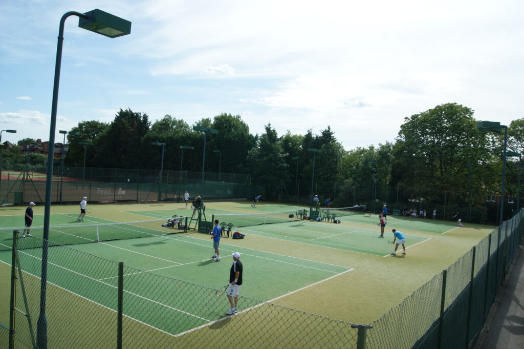 Member’s social tennis sessions at BLTSC